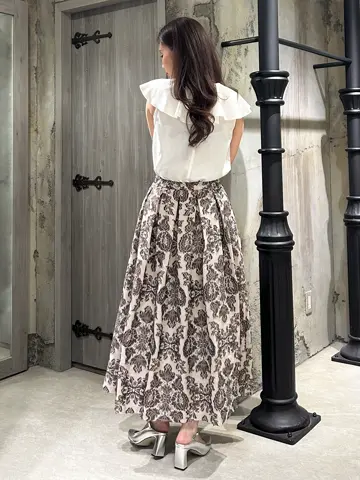 GRACE CONTINENTAL 志田　悠 コーディネート画像