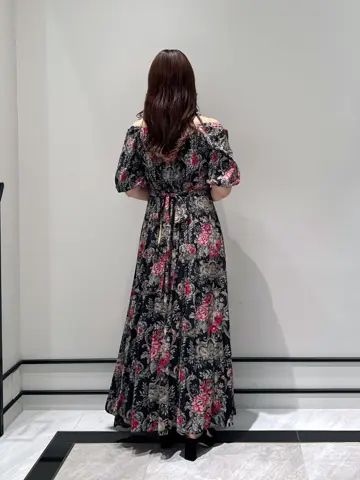 GRACE CONTINENTAL MOMOKO コーディネート画像