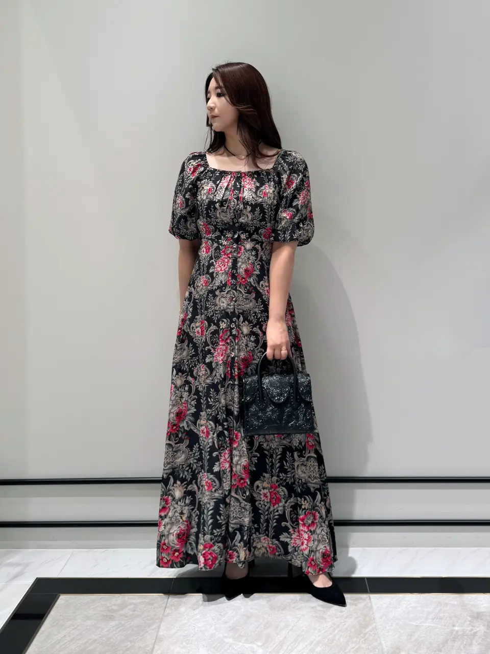 GRACE CONTINENTAL MOMOKO コーディネート画像