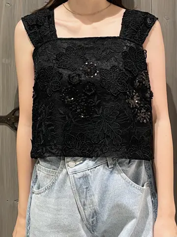 GRACE CONTINENTAL minami コーディネート画像