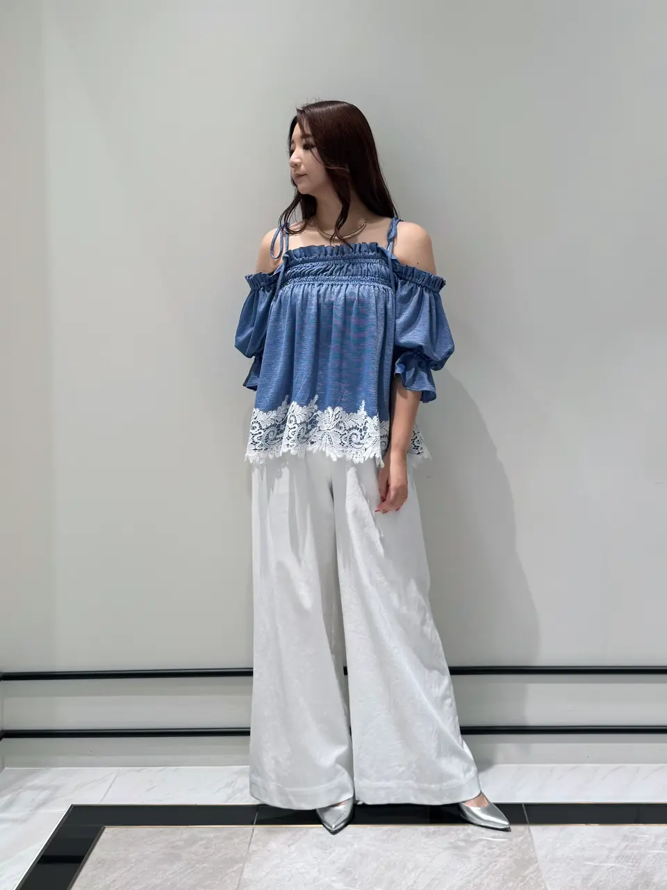 GRACE CONTINENTAL MOMOKO コーディネート画像