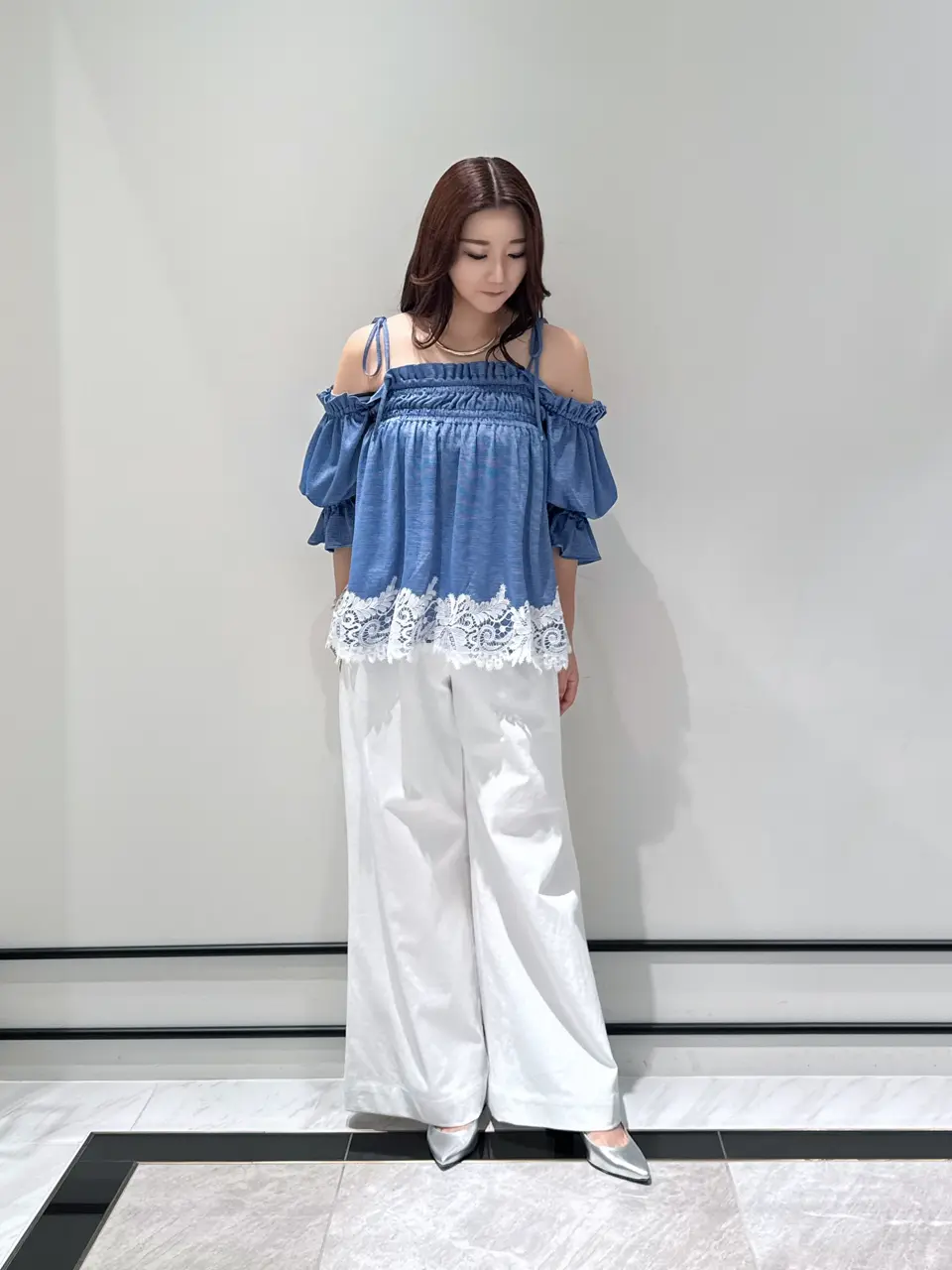 GRACE CONTINENTAL MOMOKO コーディネート画像