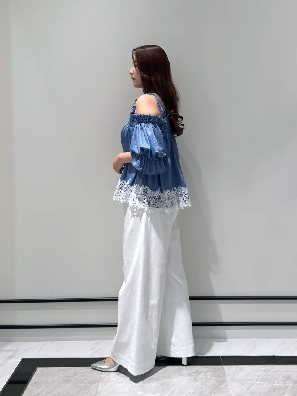 GRACE CONTINENTAL MOMOKO コーディネート画像