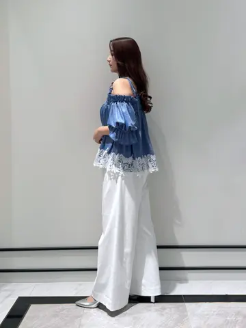 GRACE CONTINENTAL MOMOKO コーディネート画像