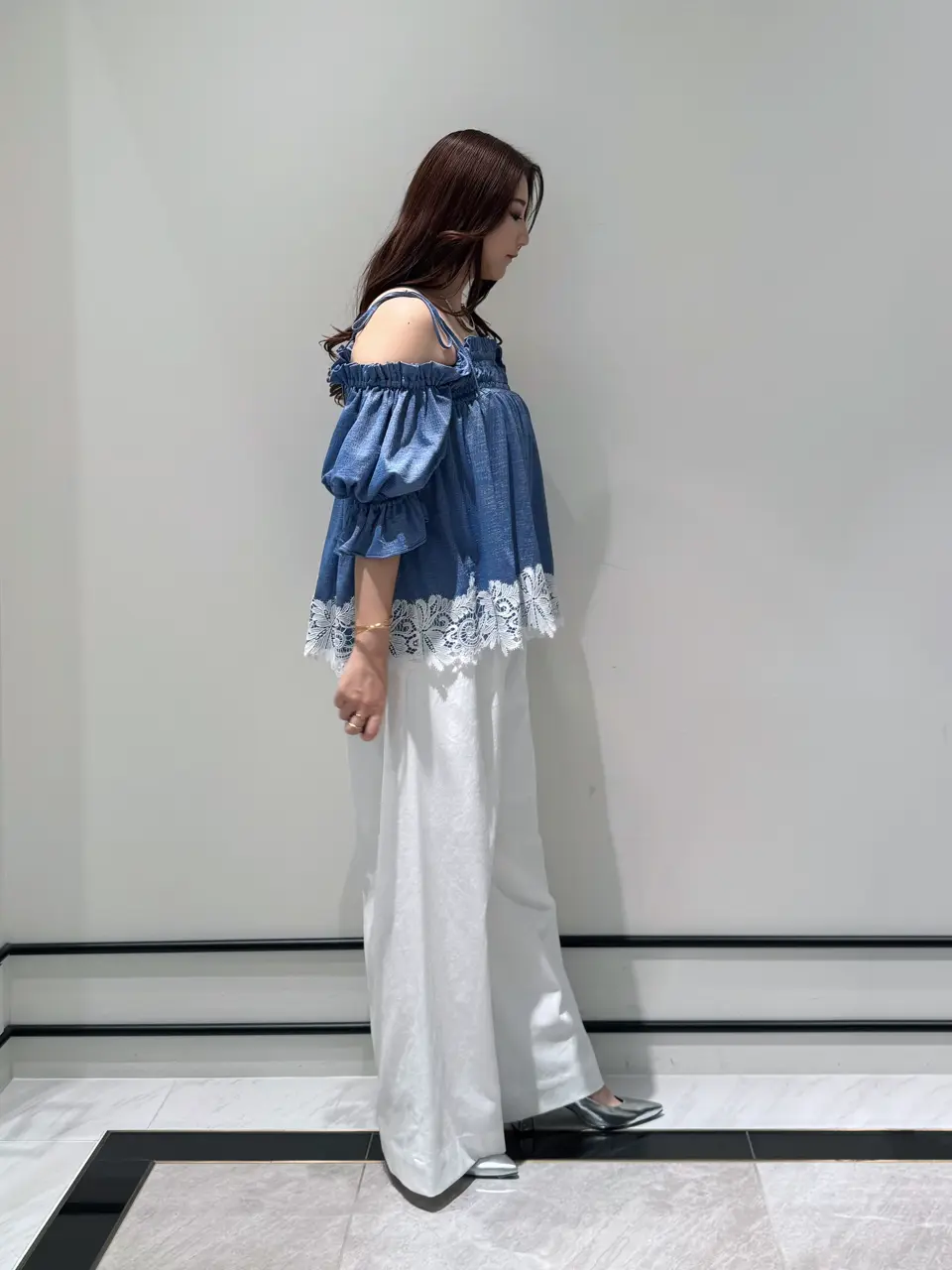 GRACE CONTINENTAL MOMOKO コーディネート画像