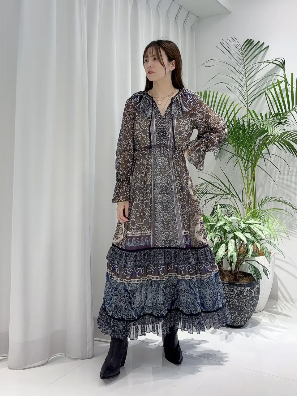 GRACE CONTINENTAL Hikaru Okada コーディネート画像