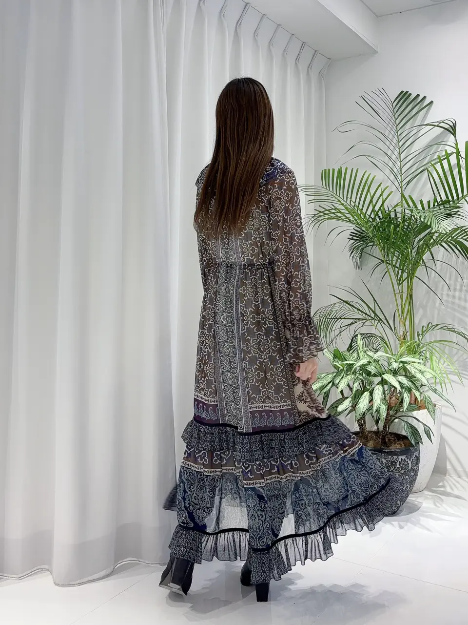 GRACE CONTINENTAL Hikaru Okada コーディネート画像