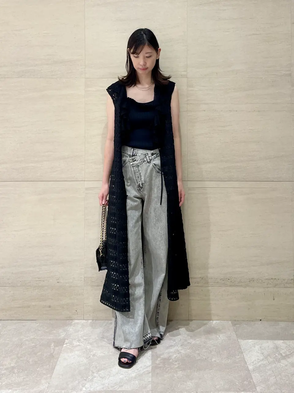  小林　莉子 コーディネート画像