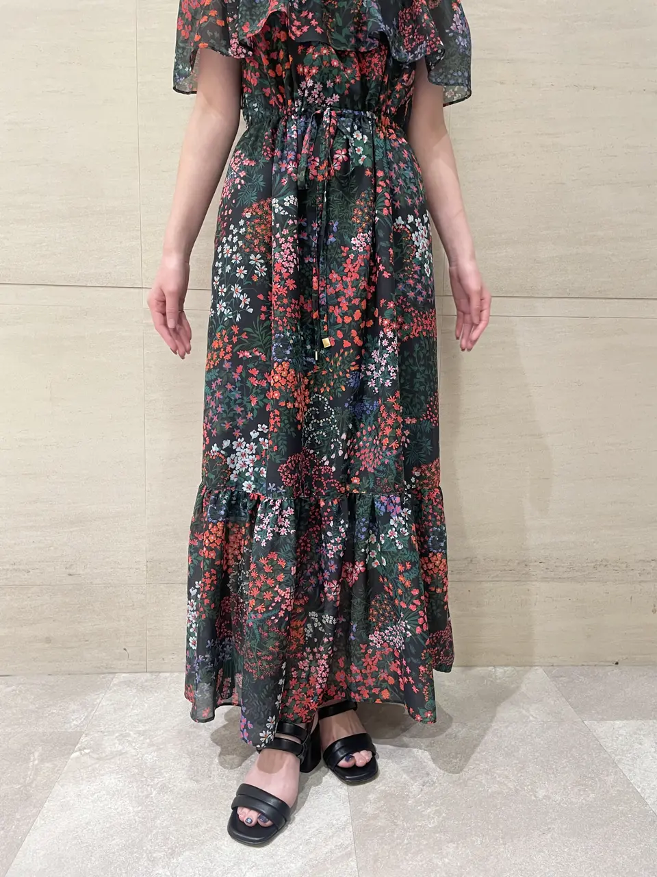 GRACE CONTINENTAL 小林　莉子 コーディネート画像