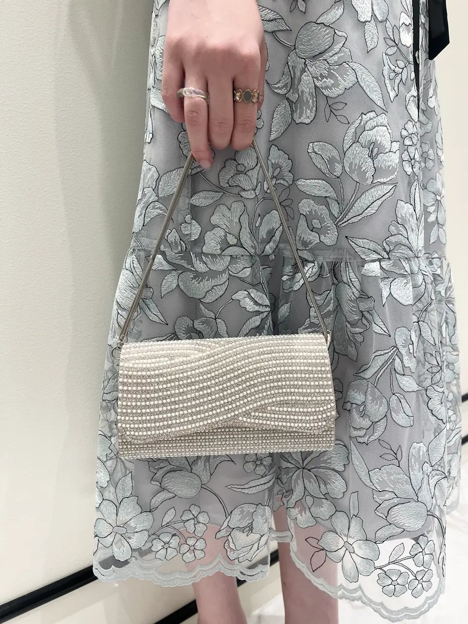 GRACE CONTINENTAL Hotei コーディネート画像