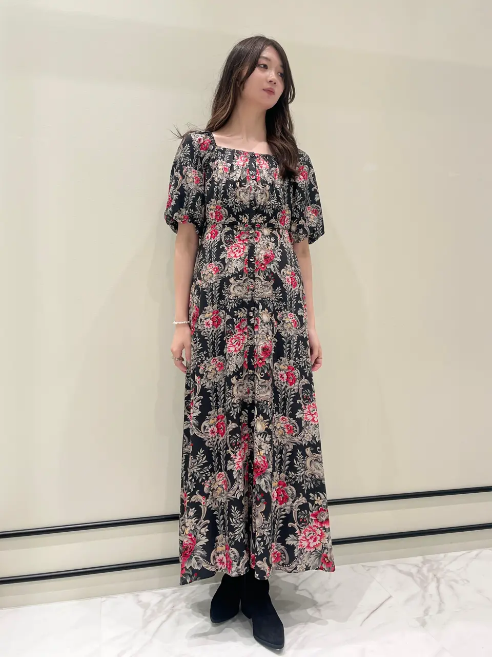 GRACE CONTINENTAL Hotei コーディネート画像