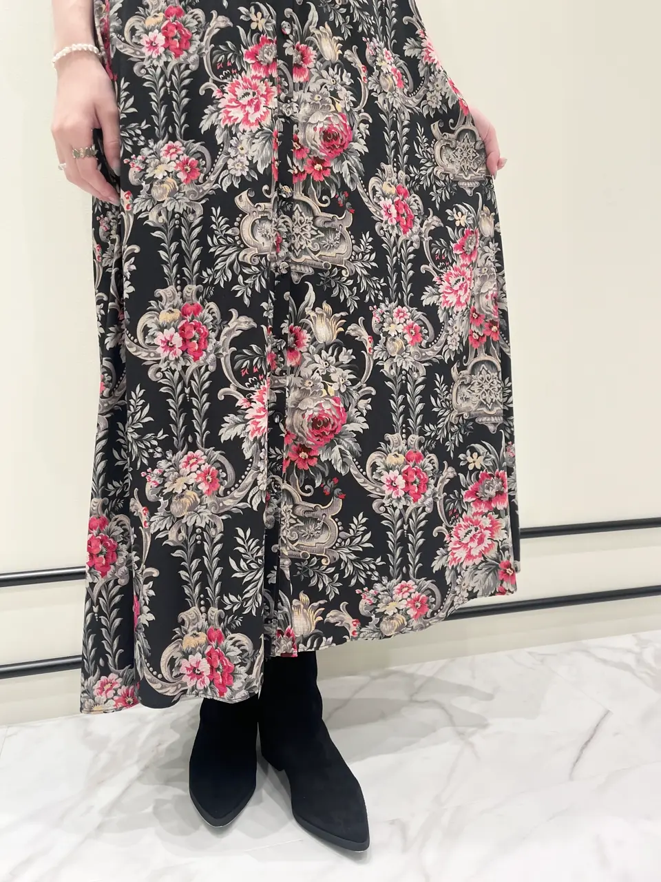 GRACE CONTINENTAL Hotei コーディネート画像