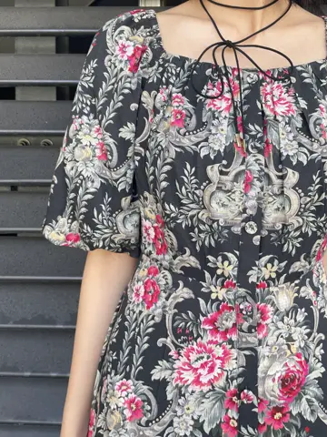 GRACE CONTINENTAL yoshi コーディネート画像