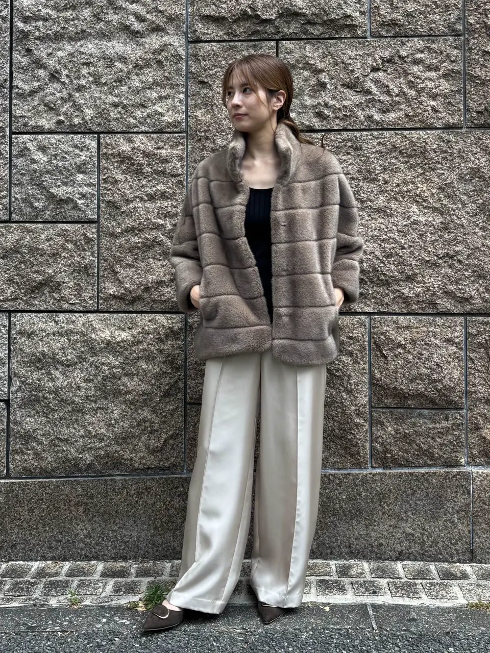 ウィムガゼット　LOU ANDREA フードファーコート ベージュ　今期 ウィムガゼット LOU ANDREA フードファーコート ベージュ 今期