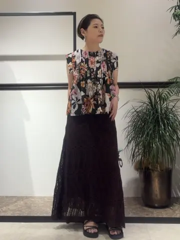 GRACE CONTINENTAL N.YURI コーディネート画像