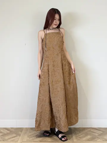 GRACE CONTINENTAL Yuuki NOZAWA コーディネート画像