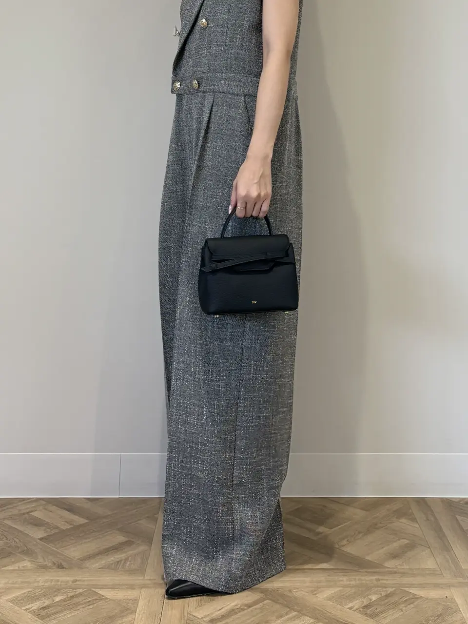 GRACE CONTINENTAL Yuuki NOZAWA コーディネート画像