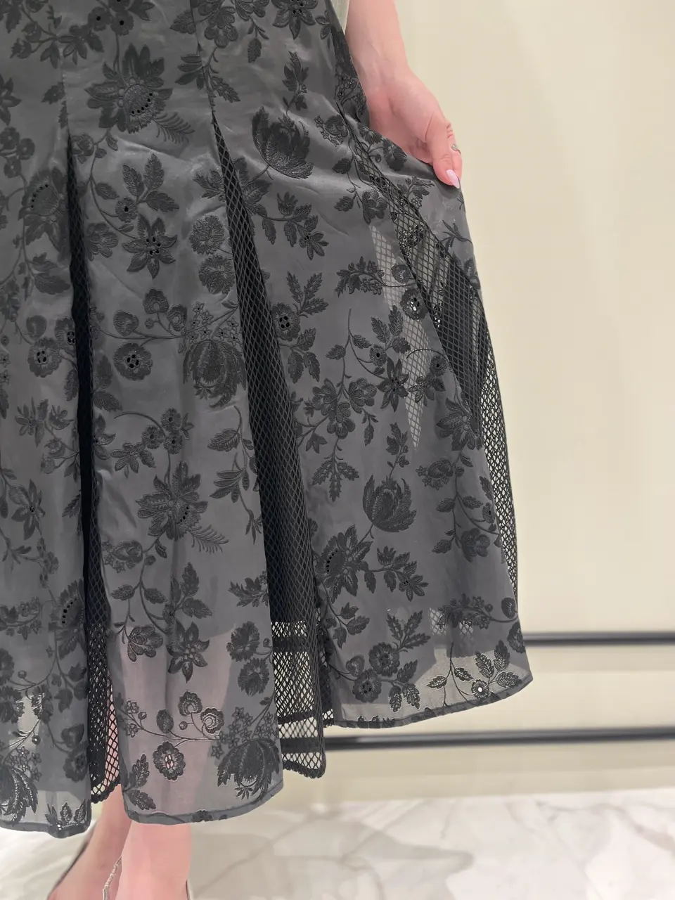 GRACE CONTINENTAL Hotei コーディネート画像