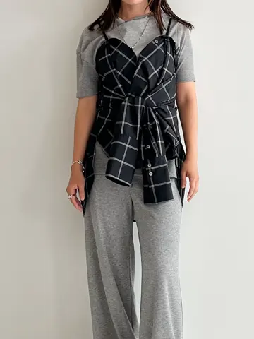 GRACE CONTINENTAL 古川温子 コーディネート画像