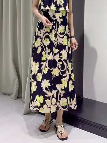 GRACE CONTINENTAL 亀田 未希 コーディネート画像