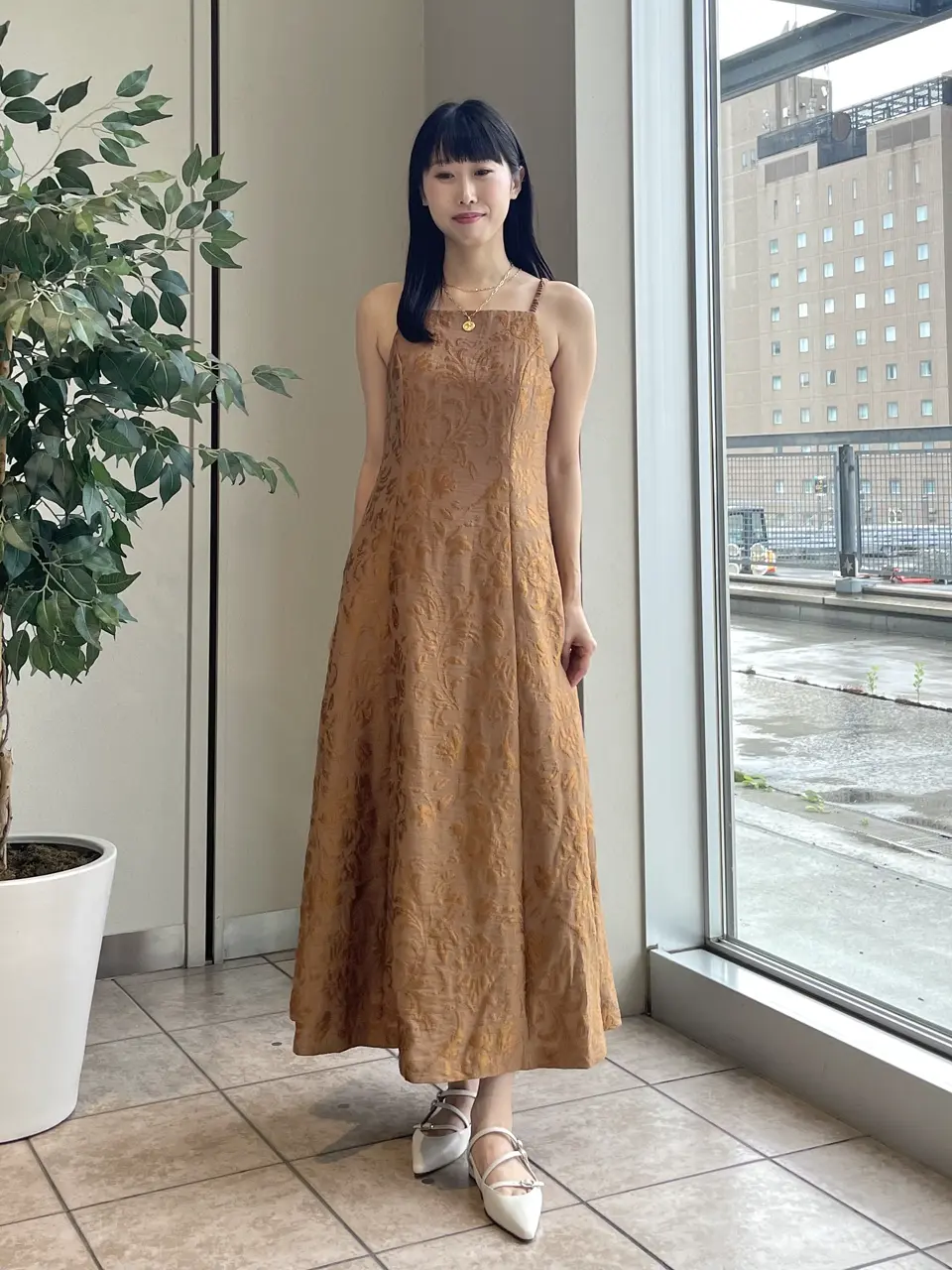 GRACE CONTINENTAL 端場　わかな コーディネート画像