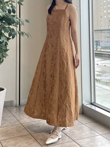 GRACE CONTINENTAL 端場　わかな コーディネート画像