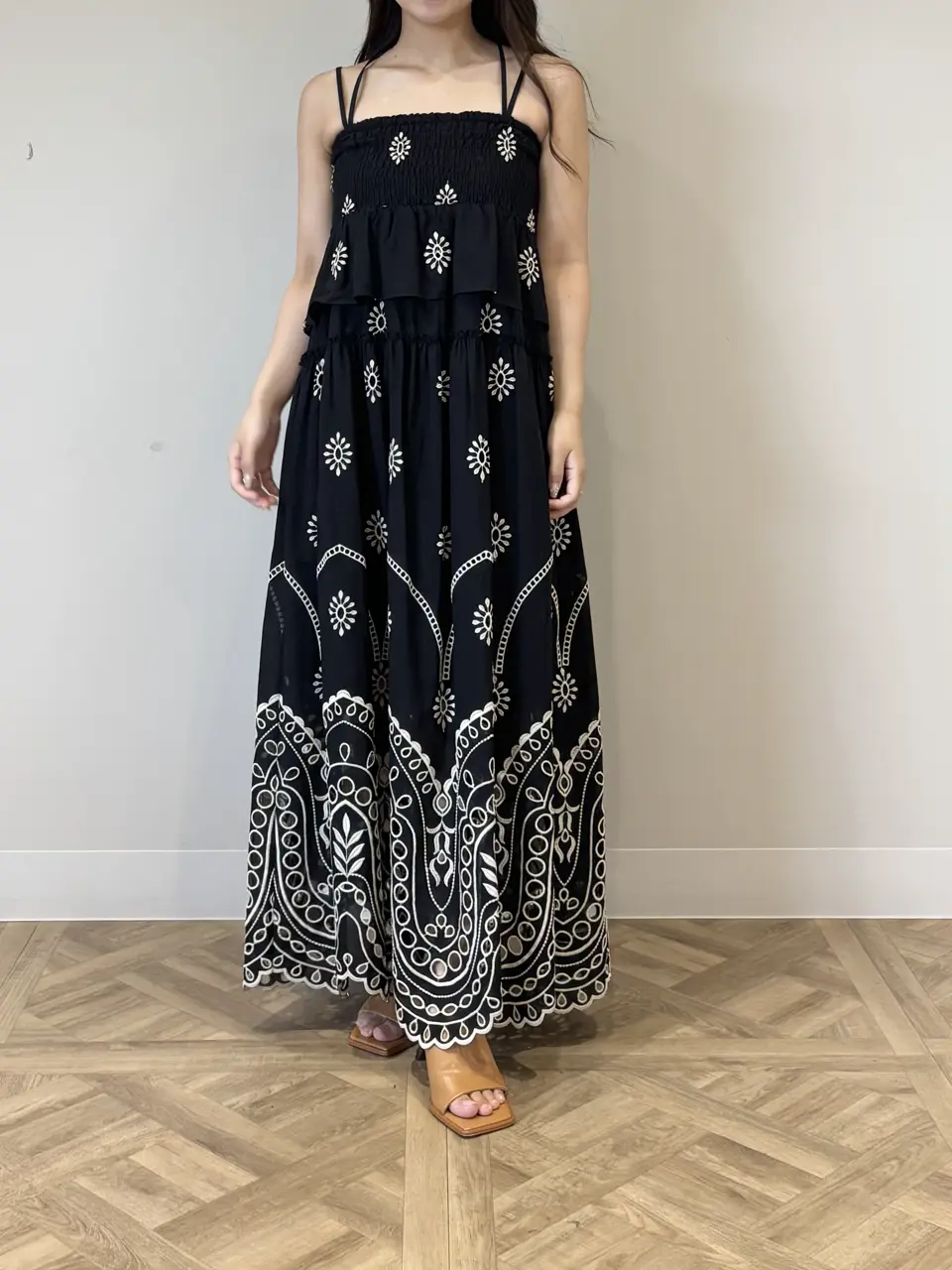 GRACE CONTINENTAL HIGASHIGAWA.R コーディネート画像