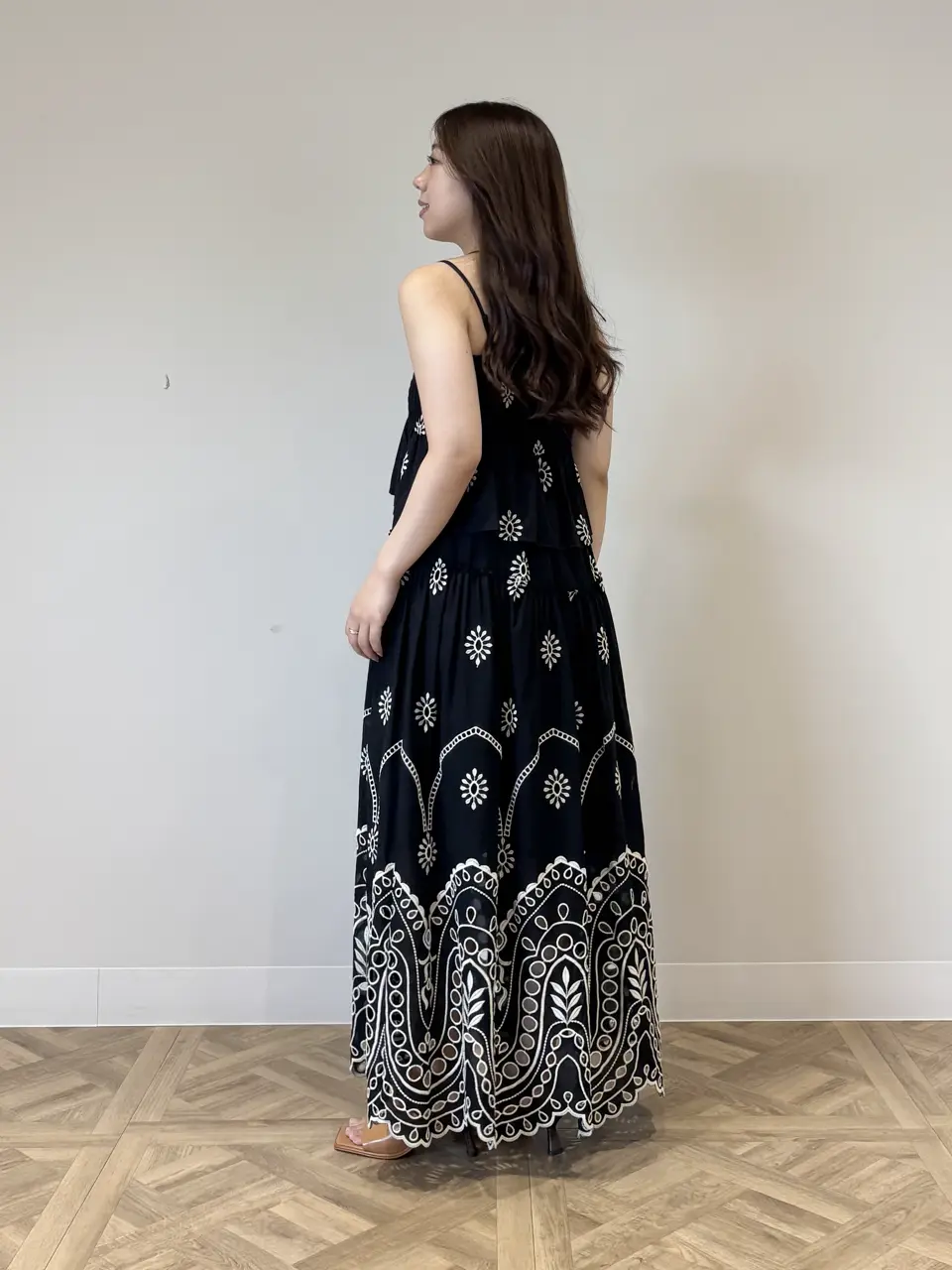 GRACE CONTINENTAL HIGASHIGAWA.R コーディネート画像