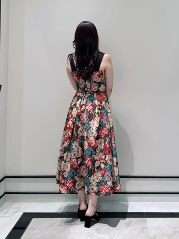 GRACE CONTINENTAL MOMOKO コーディネート画像