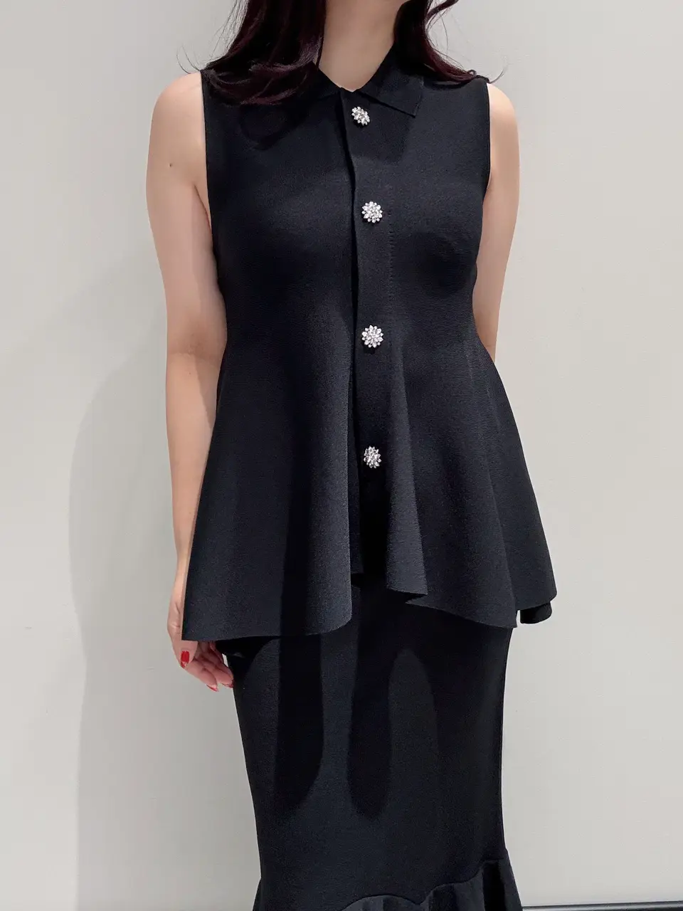 GRACE CONTINENTAL MOMOKO コーディネート画像