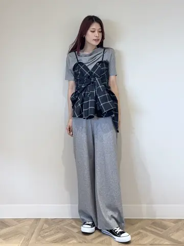 GRACE CONTINENTAL Yuuki NOZAWA コーディネート画像