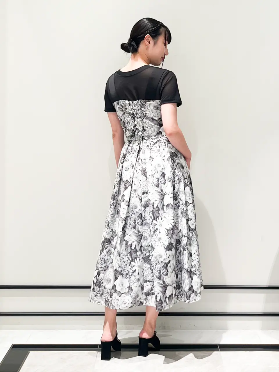 GRACE CONTINENTAL CHISAKO.S コーディネート画像