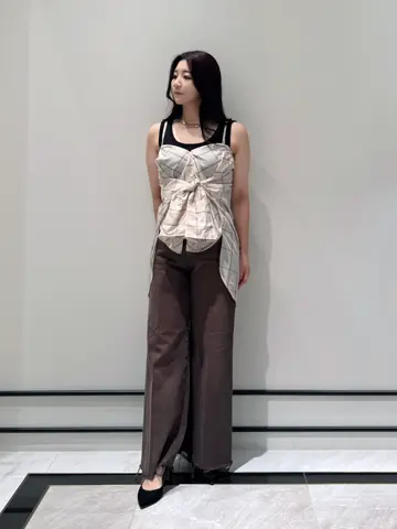 GRACE CONTINENTAL MOMOKO コーディネート画像