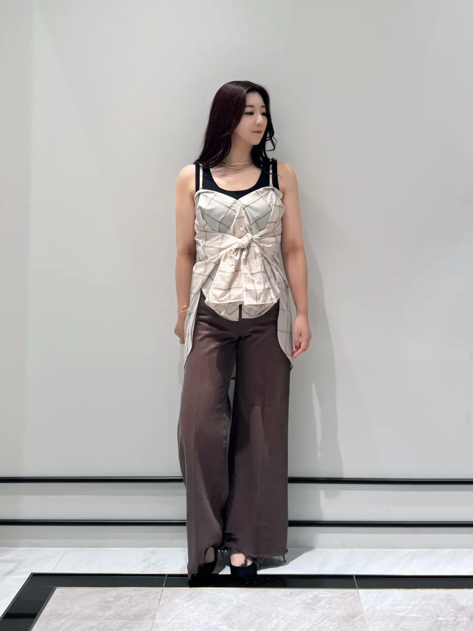 GRACE CONTINENTAL MOMOKO コーディネート画像