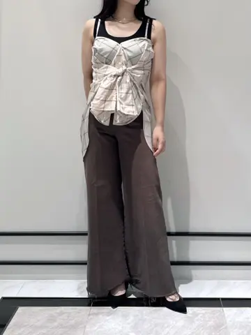 GRACE CONTINENTAL MOMOKO コーディネート画像