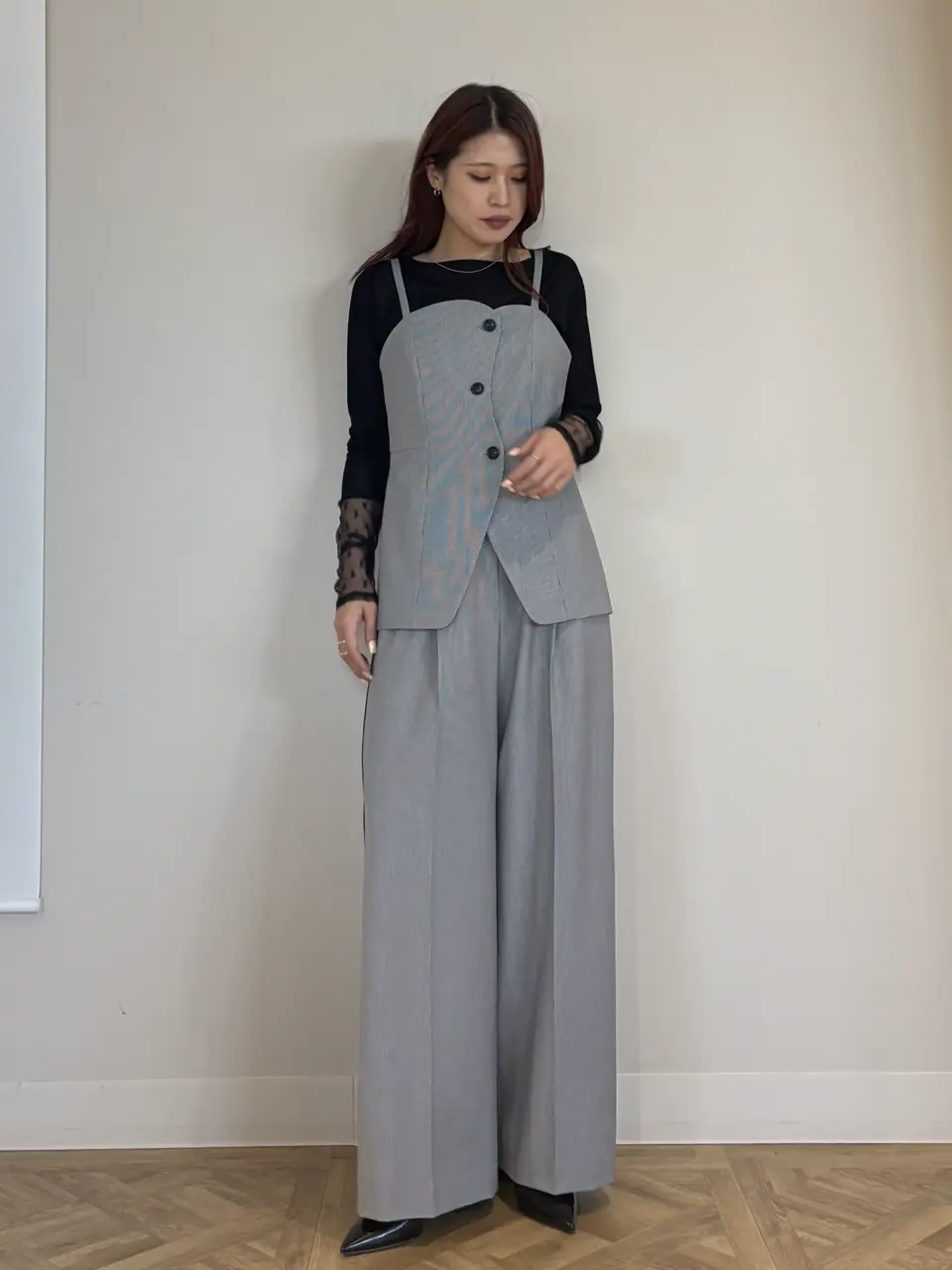 GRACE CONTINENTAL Yuuki NOZAWA コーディネート画像