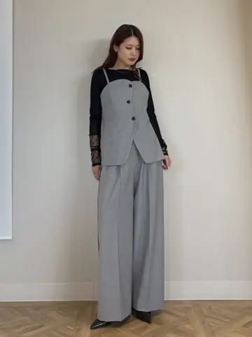 GRACE CONTINENTAL Yuuki NOZAWA コーディネート画像