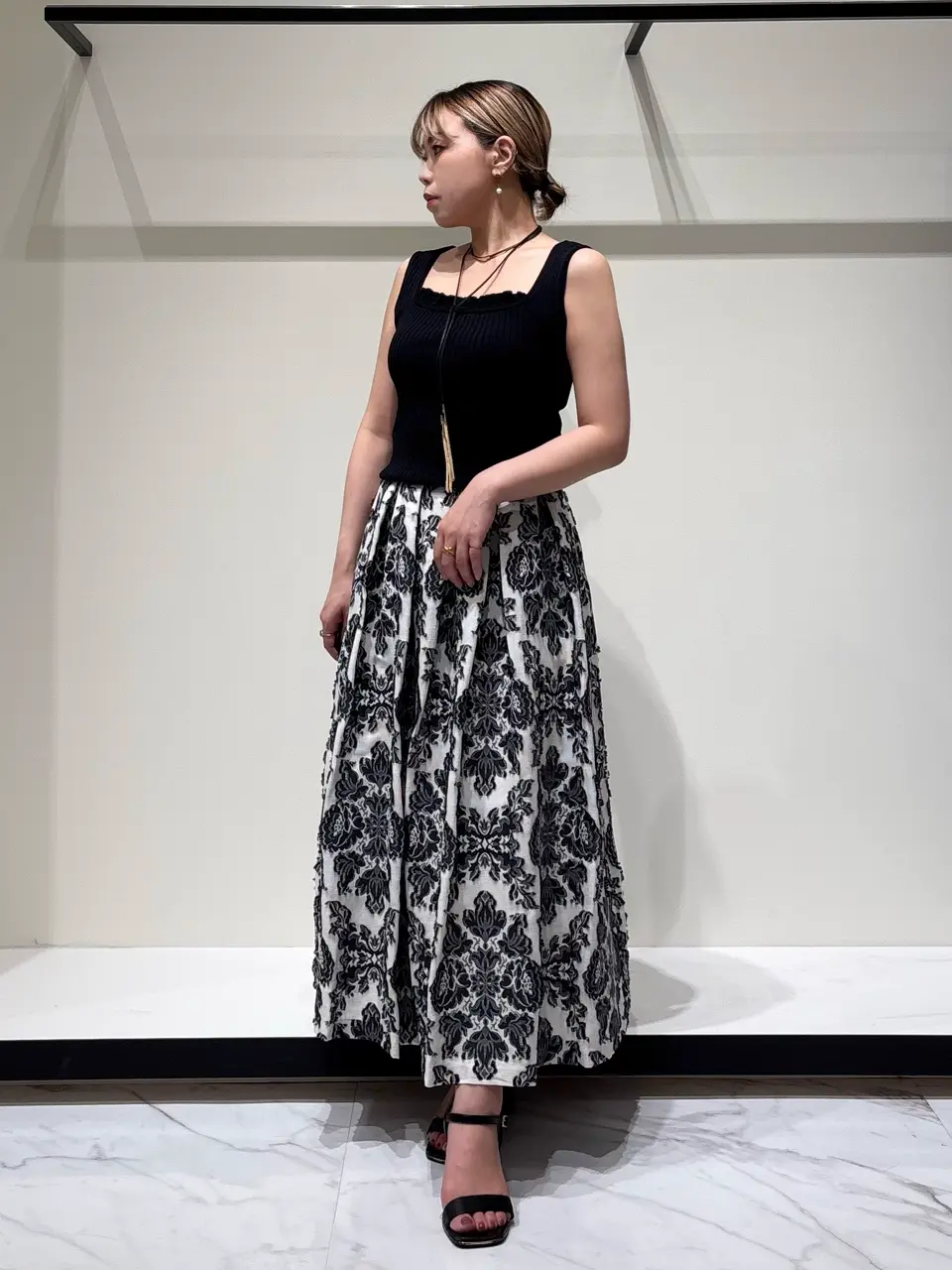 GRACE CONTINENTAL くまさか コーディネート画像