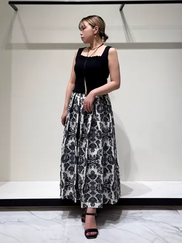 GRACE CONTINENTAL くまさか コーディネート画像