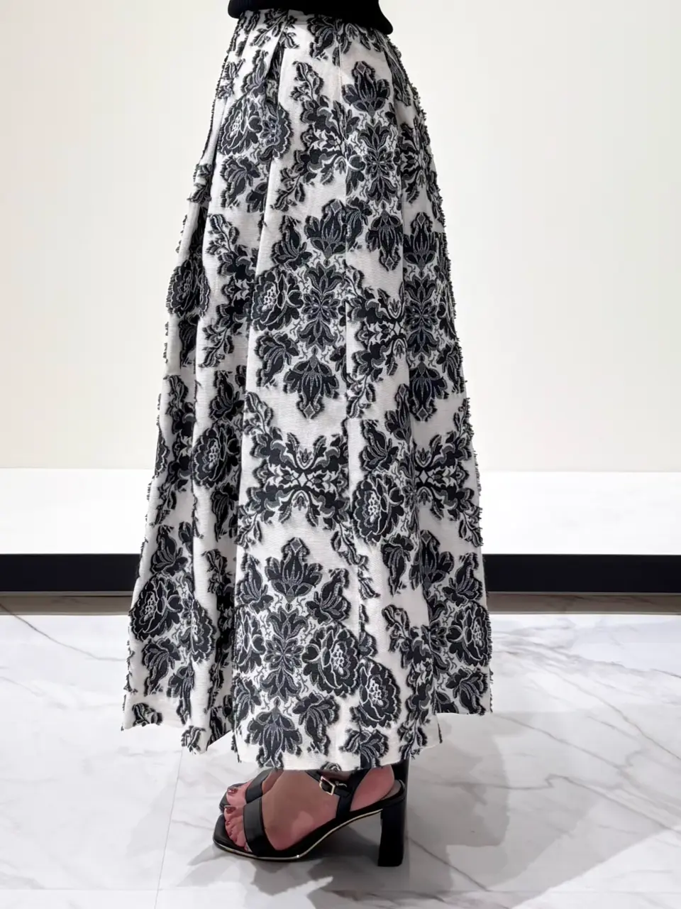 GRACE CONTINENTAL くまさか コーディネート画像