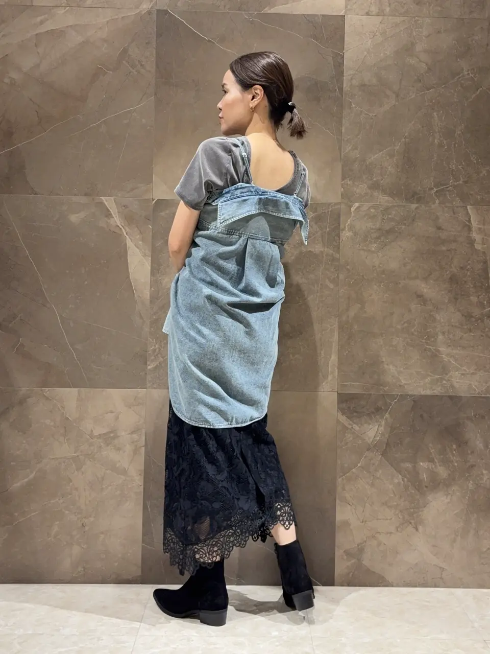 GRACE CONTINENTAL 穐山　香織 コーディネート画像