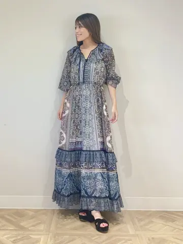 GRACE CONTINENTAL yukimi yonee コーディネート画像