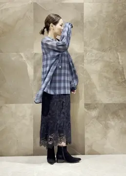 GRACE CONTINENTAL 穐山　香織 コーディネート画像