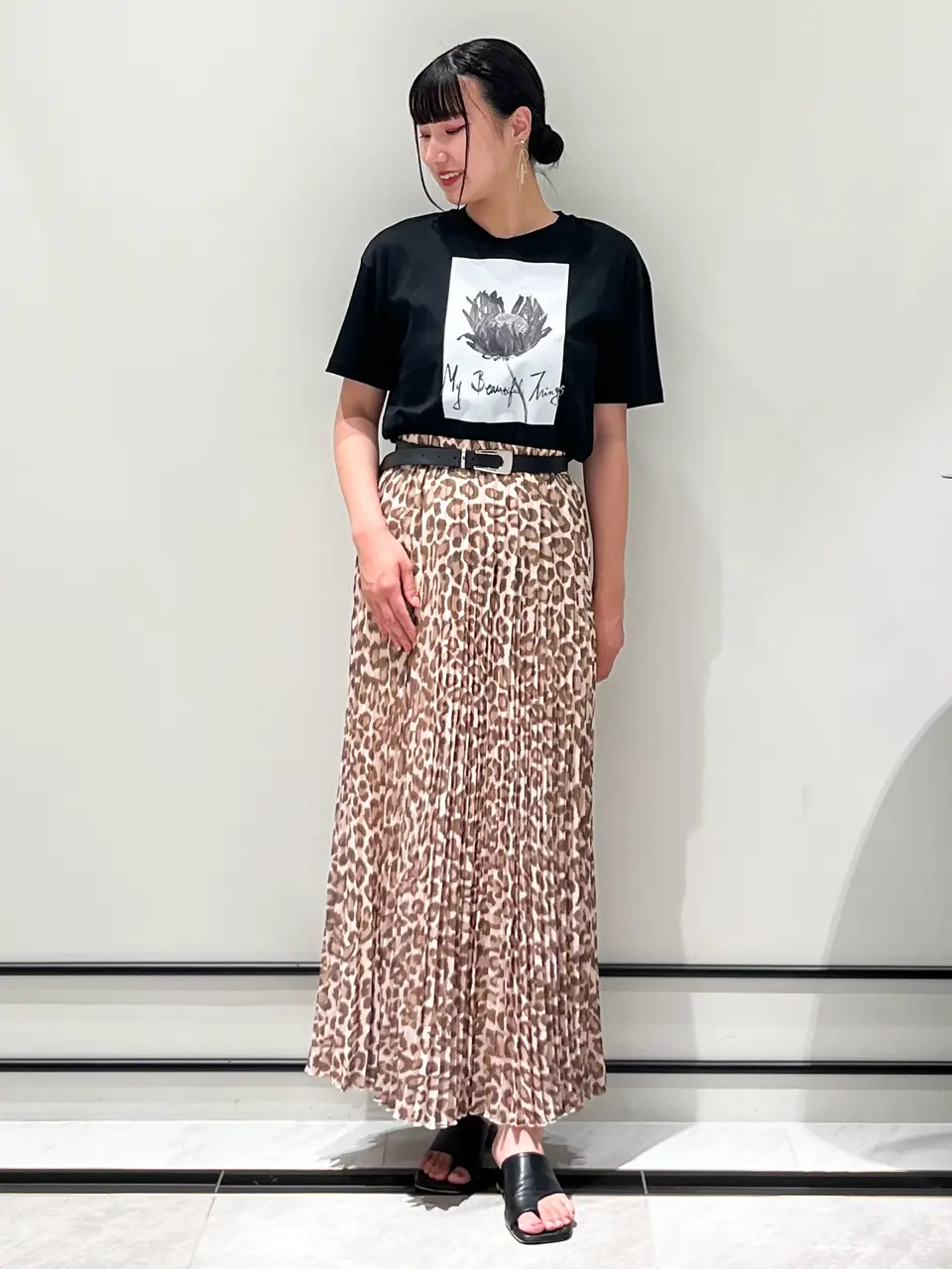 GRACE CONTINENTAL CHISAKO.S コーディネート画像