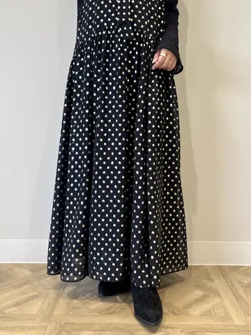 GRACE CONTINENTAL 岩永 春佳 コーディネート画像