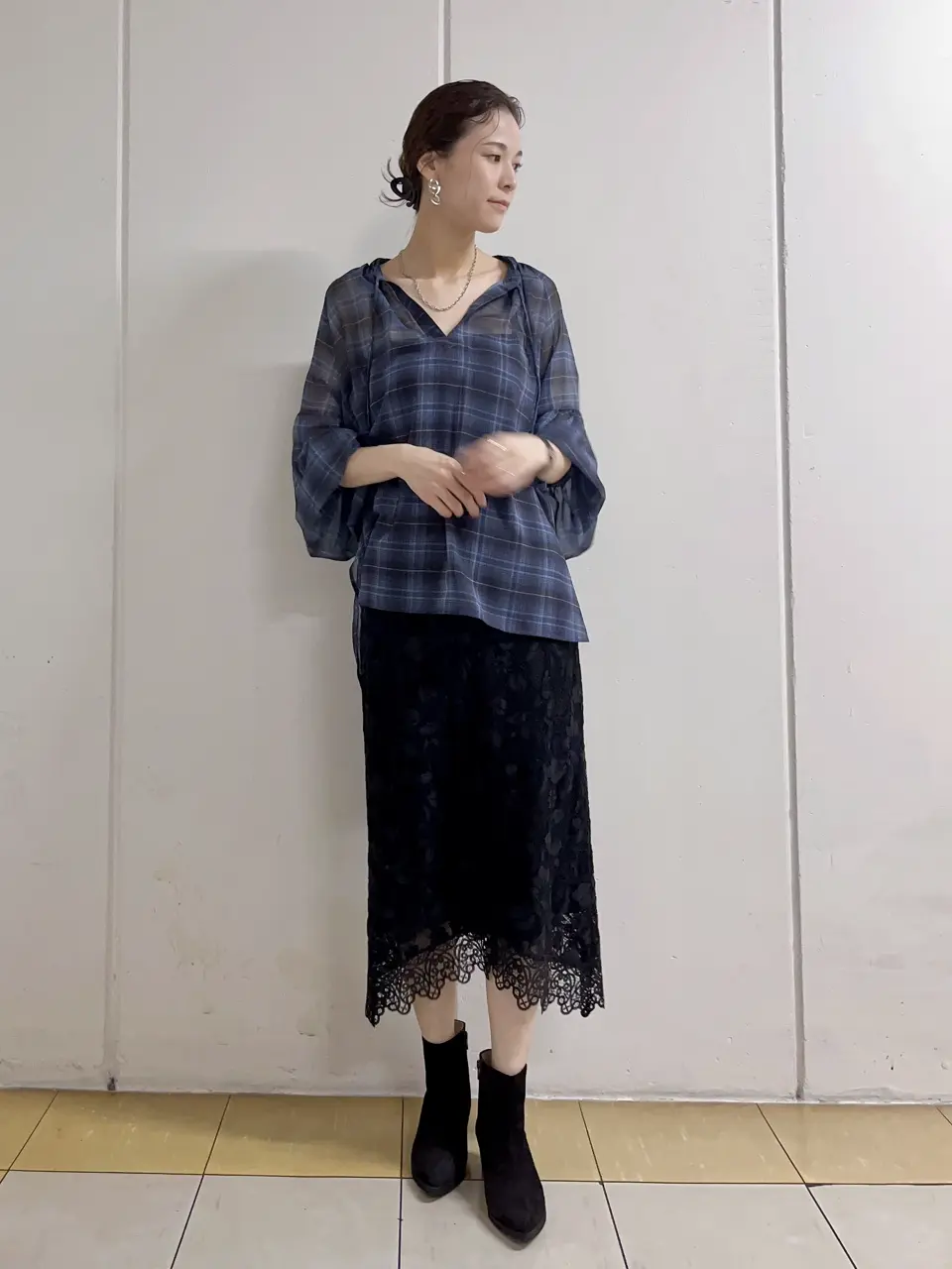 GRACE CONTINENTAL 亀田 未希 コーディネート画像