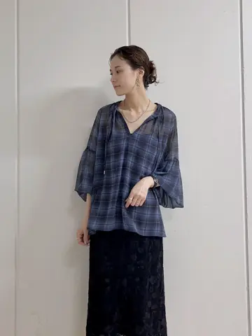 GRACE CONTINENTAL 亀田 未希 コーディネート画像