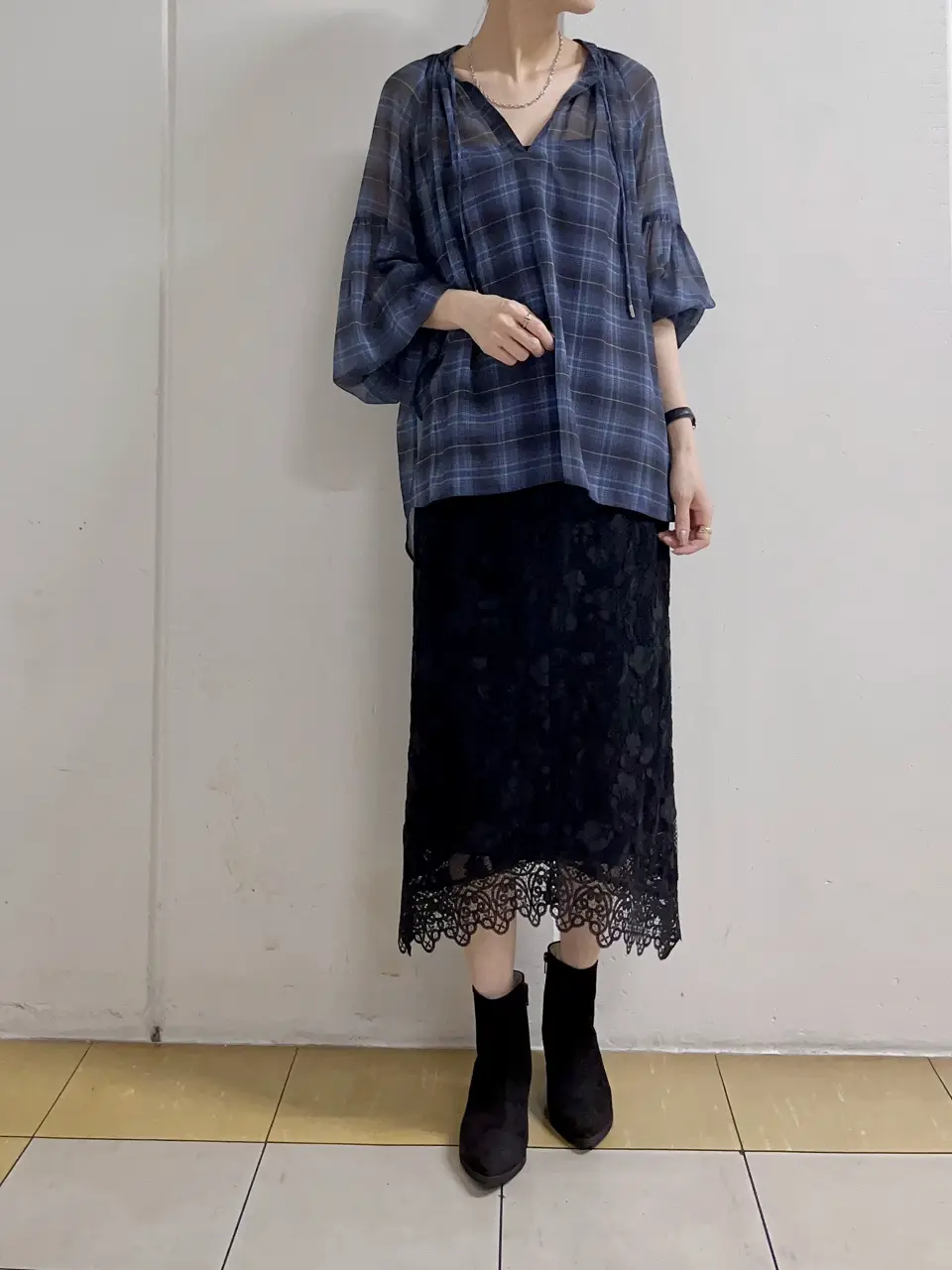 GRACE CONTINENTAL 亀田 未希 コーディネート画像