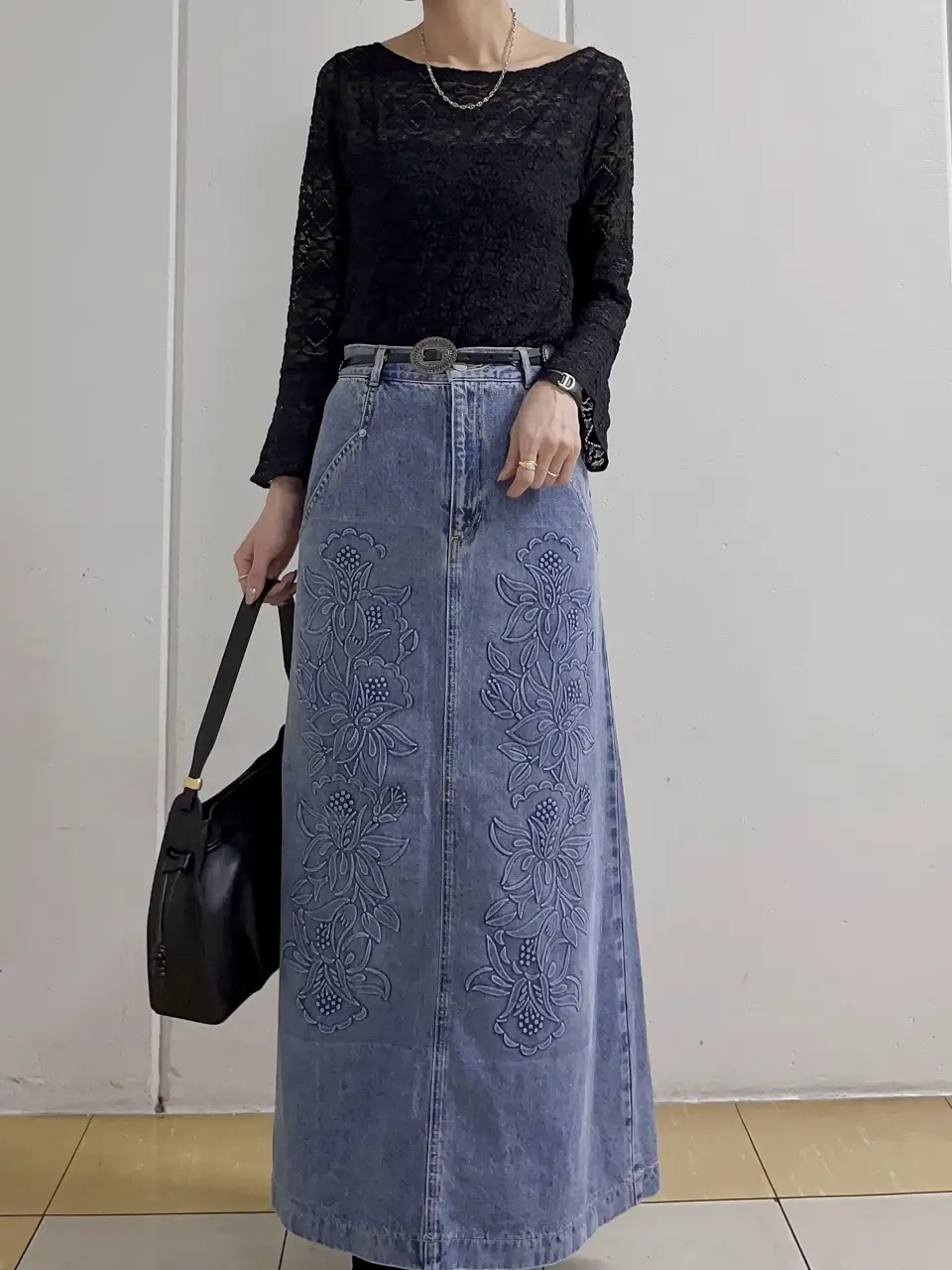 GRACE CONTINENTAL 亀田 未希 コーディネート画像