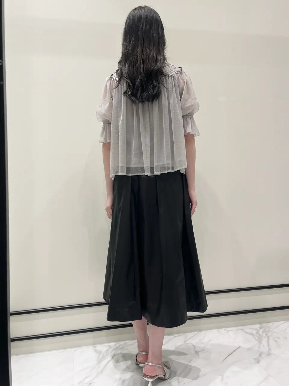 GRACE CONTINENTAL Hotei コーディネート画像